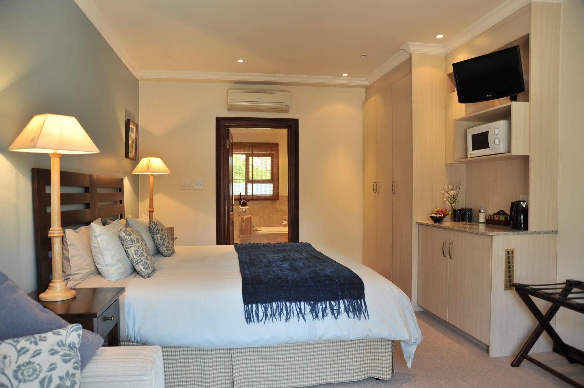 Claires Of Sandton Luxury Guest House Johannesburg Exterior foto